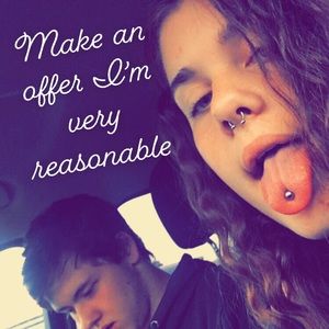 Meet your Posher, Emily